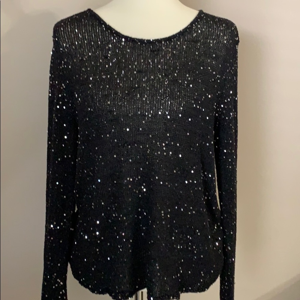 Black sweater with silver sequins‎ * Size Large *